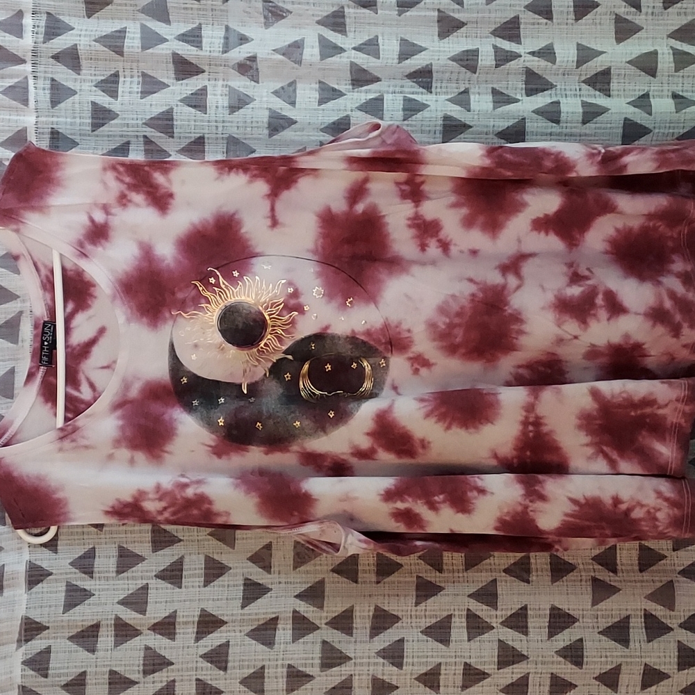 Tie dye sleeveless tee